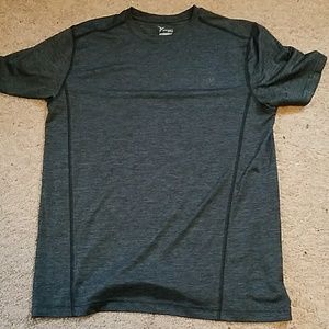 Gym shirt old navy